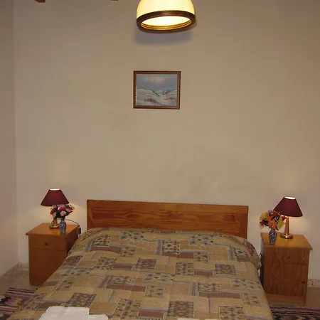 Apartment Antonis Tochni